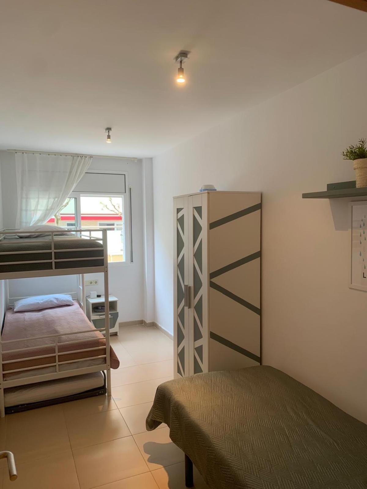 70m2 2bedrooms 25m2terrace, 4pools, 3min Apartamento